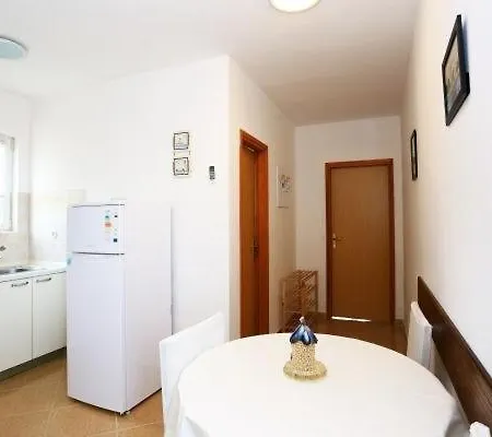 In With Sea View, Terrace, Air Conditioning, Wifi 4675-6