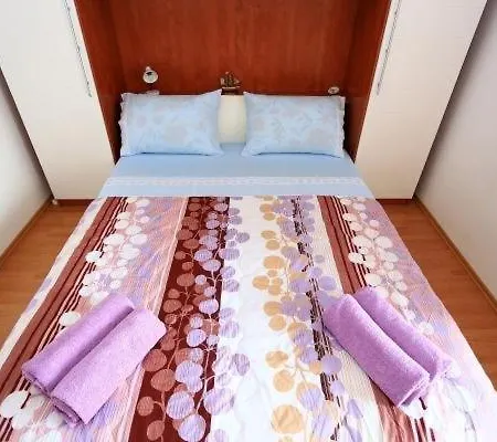 Apartment In With Sea View, Terrace, Air Conditioning, Wifi 4675-6 Kali